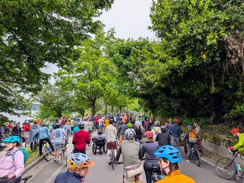 LWB_Bicycle_Weekend_launch_crowd_-_Trumm_PXL_20260523_k21msk-1-
